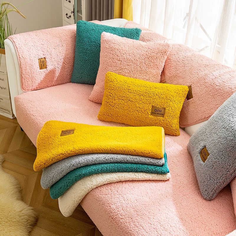 Sofa cushion and cover winter style